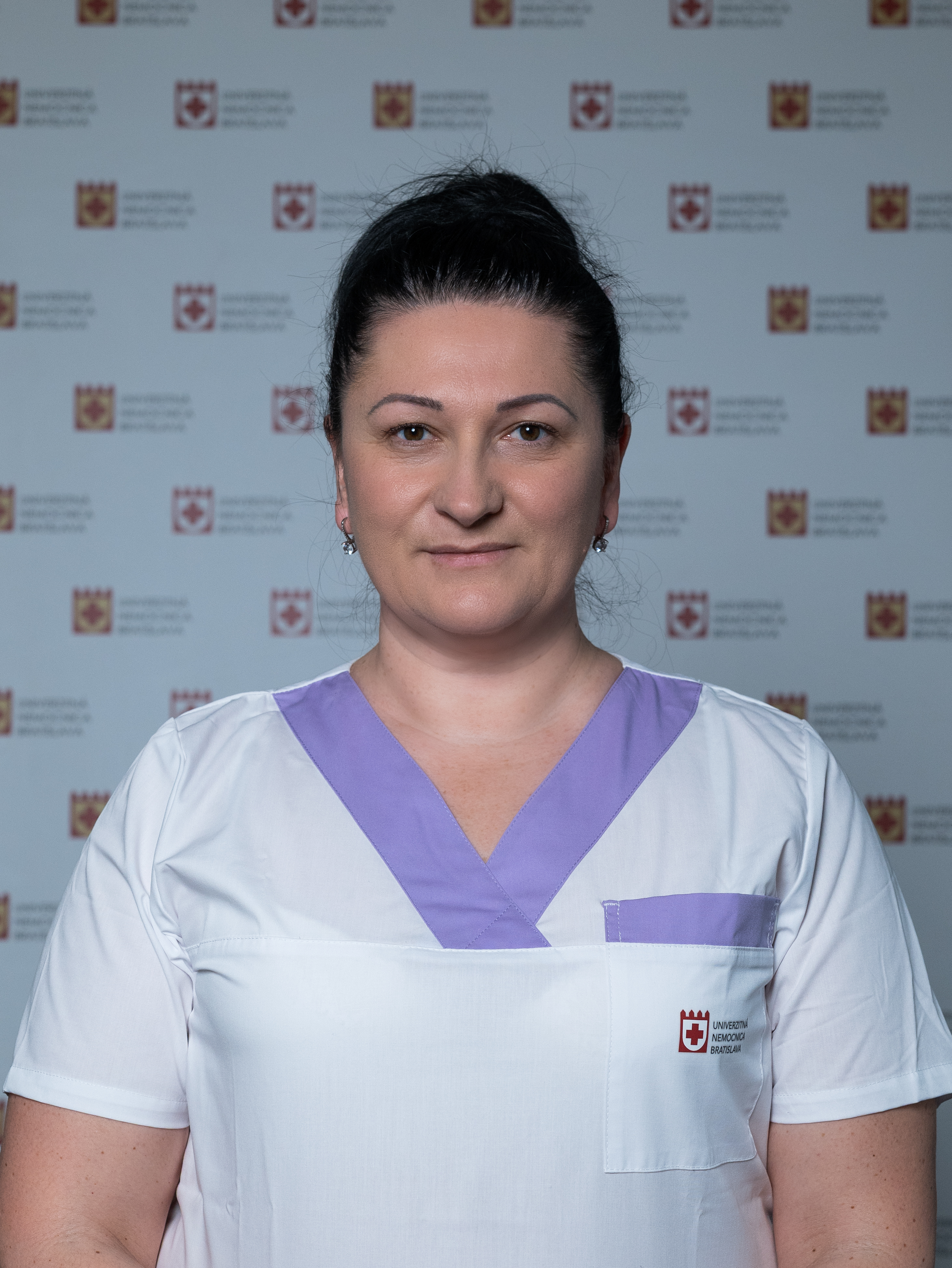 cytriaková zastupujúca vrchná sestra Neurochirurgia Ružinov 